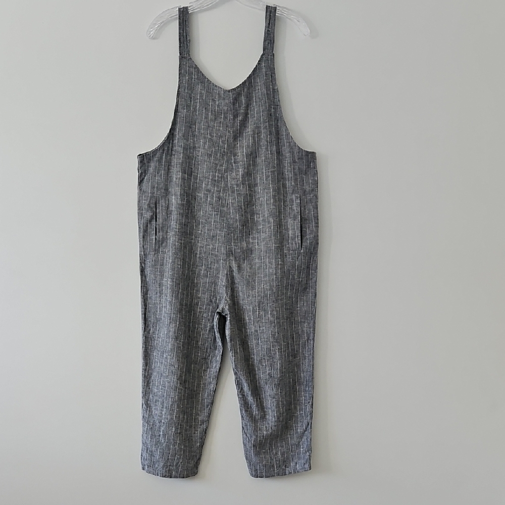 APRICOT Linen-blend Cropped Coveralls Gray Pinstripe Drop-crotch Jumpsuit Size 6